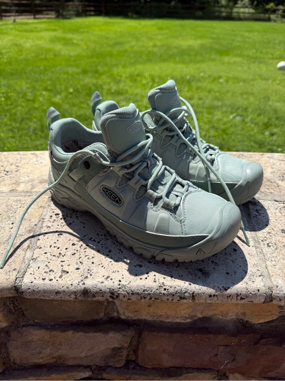 Women's KEEN Targhee EXP Waterproof Hiking Shoes sz 9.5